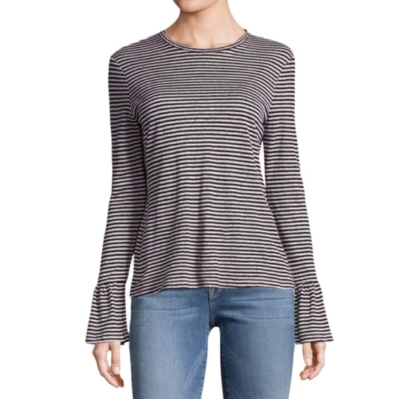 Frame Denim Tops - 3/$15 Frame denim bell sleeve linen top